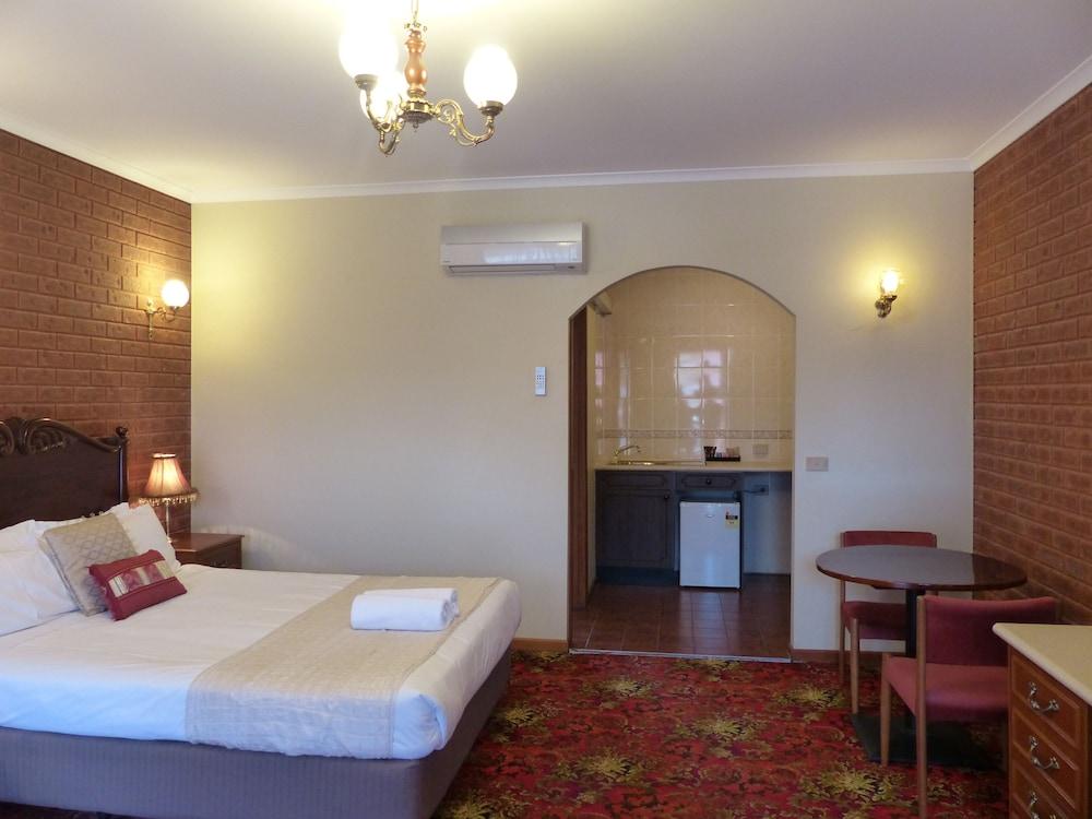 Meramie Motor Inn Albury Exterior photo