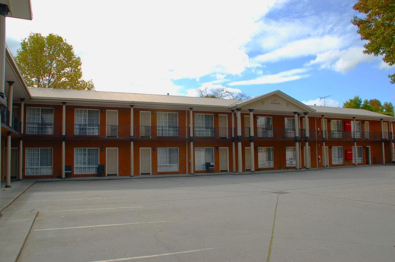 Meramie Motor Inn Albury Exterior photo
